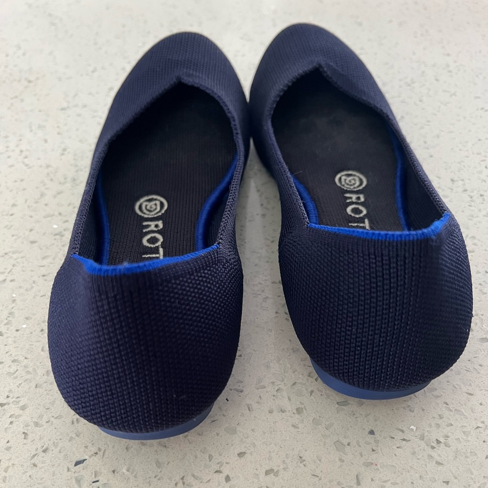 Like New Rothy’s “The Flat Slip On” (size 7) - Picture 4 of 8
